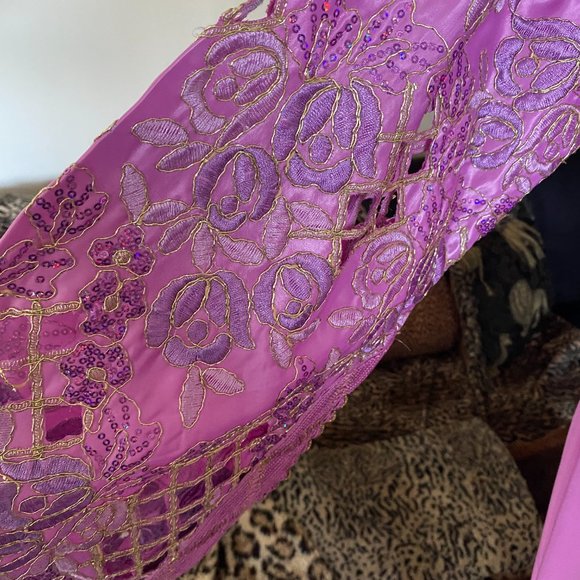 TRADITIONAL WEDDING KAFTAN WITH SCARF/COSPLAY/HALLOWEEN - Picture 5 of 10